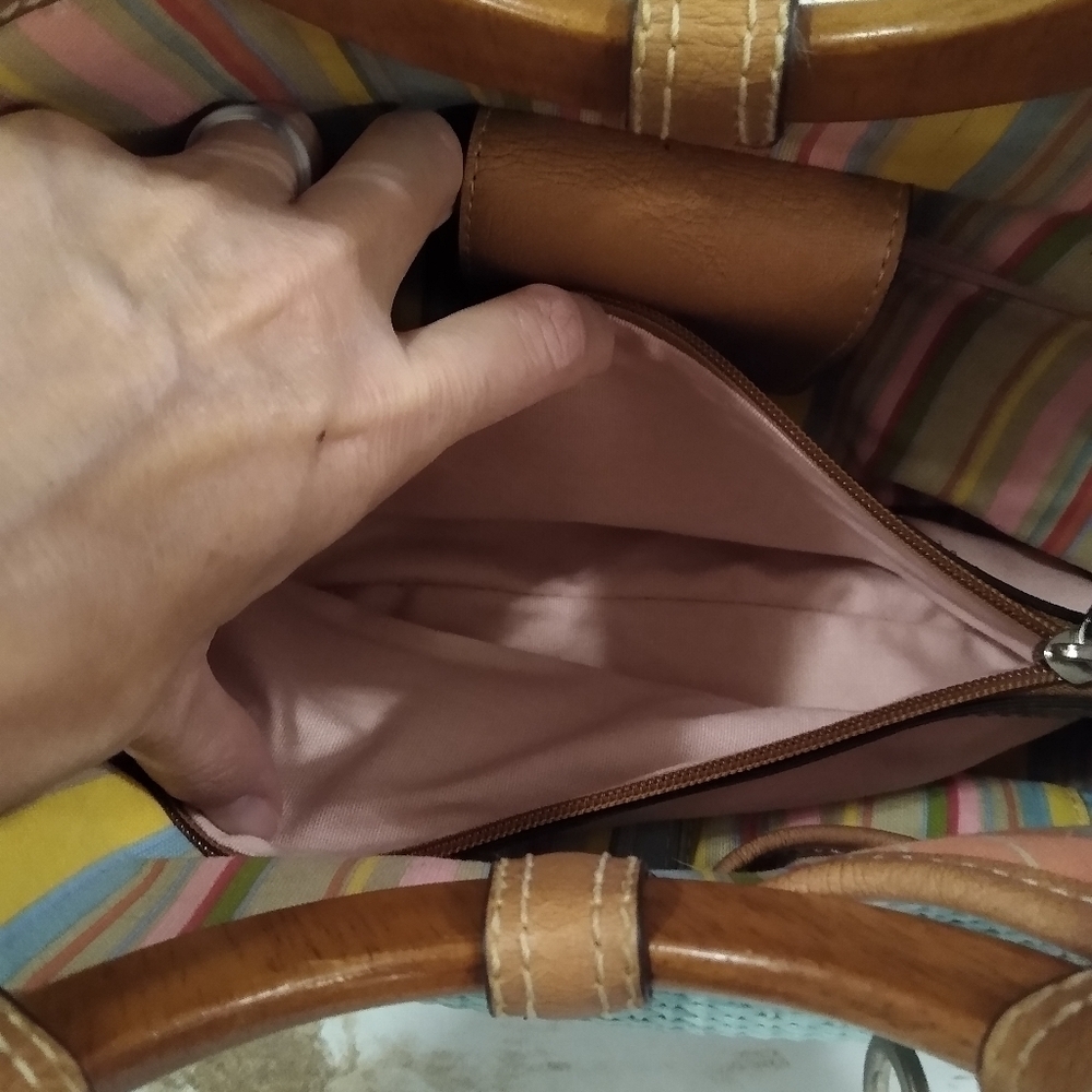 Fossil Woven Rattan Soft Seafoam Green Satchel Bag - Picture 16 of 16